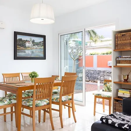 Vakantiehuis New Casa Violeta Watching The Teide